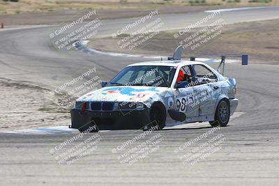media/Sep-27-2025-24 Hours of Lemons (Sat) [[04fd3ac4ac]]/1pm (Off Ramp)/